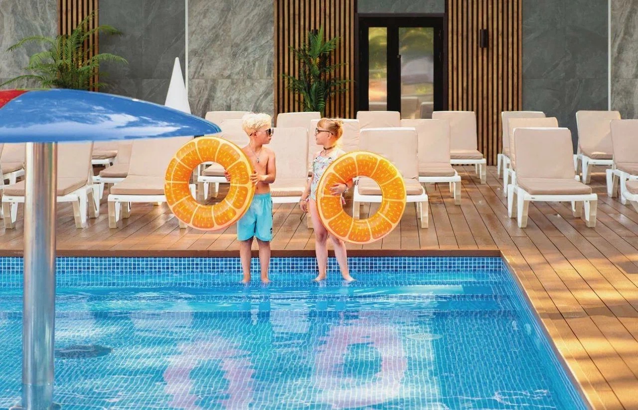 Детский бассейн